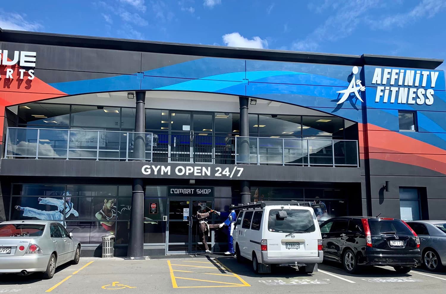 Commercial window tinting project photo 4